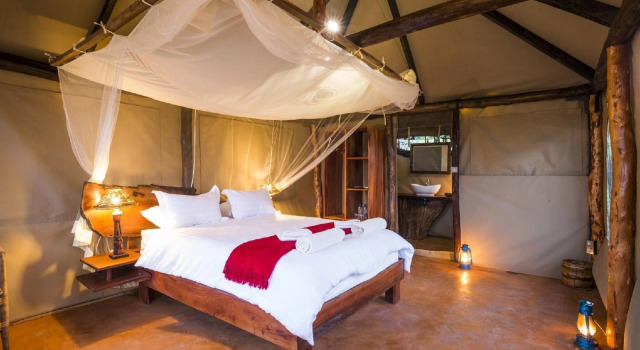 Konkamoya Lodge, Reserva ahora Hotel Ngoma 