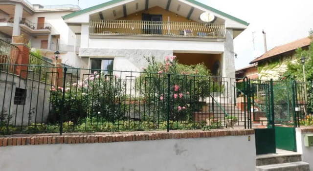Althea Etna Garden, Rezerwuj Bed and Breakfast Hotele w Sycylia z basenem, Basen