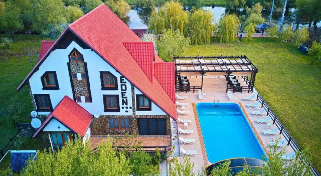 Eden- Crisan, Prenota Hotel Hotel 3 stelle a Tulcea, 3*