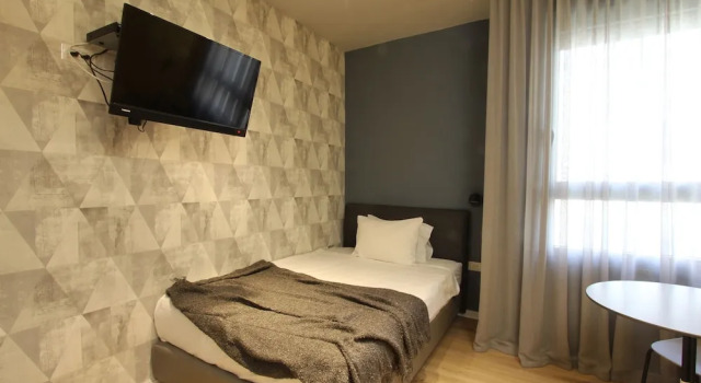 Solo STU apt TAU By Sea N Rent - C Bldg., Забронировать Апартаменты/квартира Тель-Авив Тель-Авивский округ, рядом с Парк Яркон