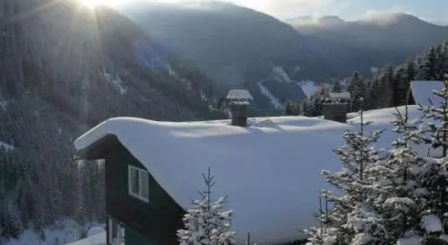 Chalet Innerkrems 1
