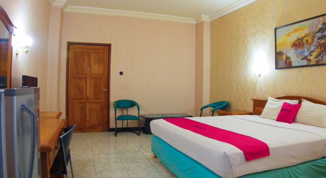 RedDoorz Plus @ Hotel Pantai Timor
