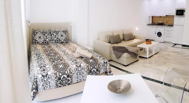 Luxury Studio