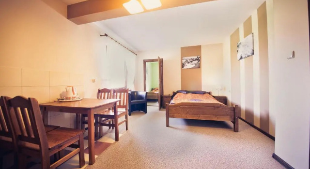 Студия с балконом и с видом на горы Willa w Gliczarowie, Apartament z Aneksem, Jacuzzi z Sauną