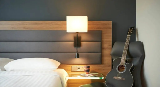 Двухместный номер Moxy Sleeper Moxy Edinburgh Airport