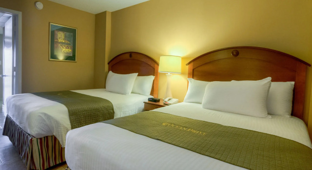 Ocean Drive Beach & Golf Resort, Забронировать Курортный отель Отели Норт-Миртл-Бич 3 звезды, рядом с Barefoot Church, 3*