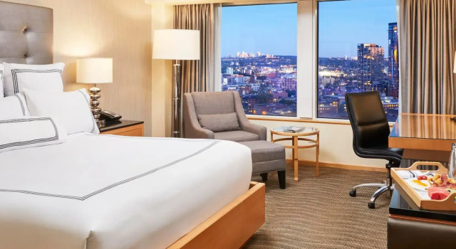 Номер Deluxe Pan Pacific Vancouver