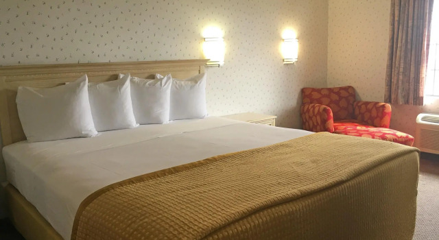 Номер Standard Americas Best Value Inn & Suites –LAX/El Segundo