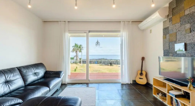 Коттедж Jeju Turning point Pension