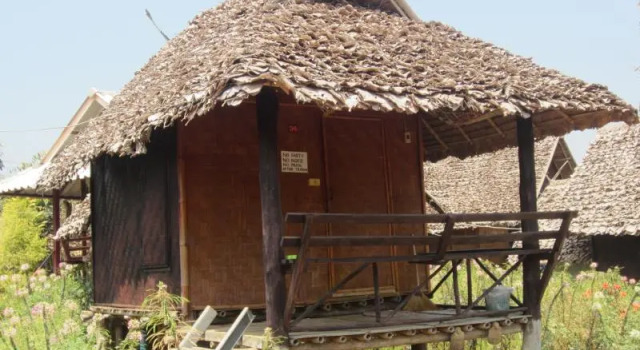Номер Standard Family Hut Pai