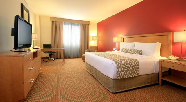 Двухместный номер Standard Crowne Plaza Monterrey Aeropuerto by IHG