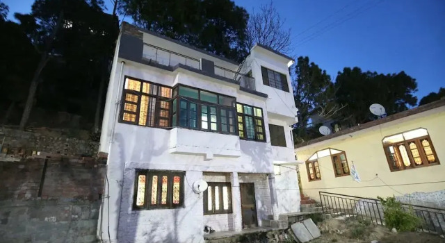 Rajnish by OYO Rooms