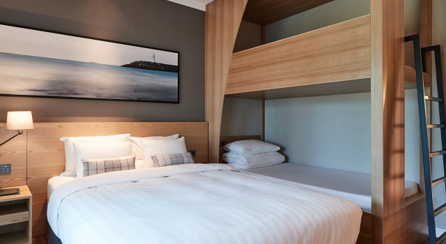 Двухместный семейный номер Standard The Suites Hotel Jeju