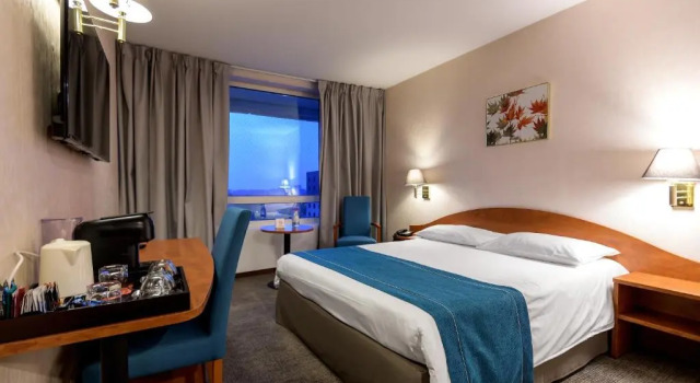 Двухместный номер Business Ramada by Wyndham Bucharest Parc Hotel