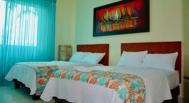 Четырёхместный номер Deluxe Hotel Casablanca CHIPIPE