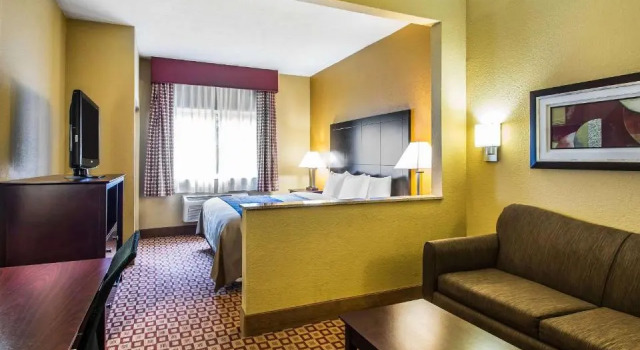 Люкс Quality Inn Plant City - Lakeland