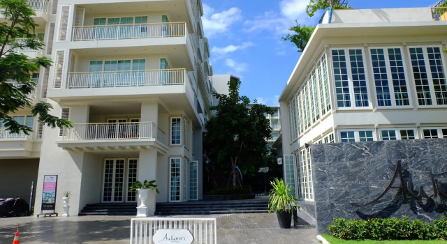 Pool Access 2 Bedrooms Autumn Hua Hin A116, Забронировать Отель Отели Хуахин с парковкой, рядом с Rajabhakti Park, Парковка