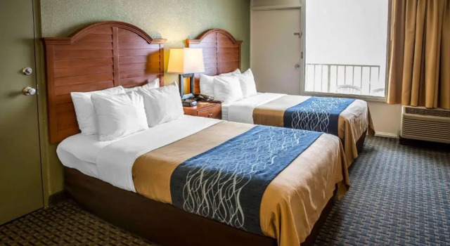 Четырёхместный номер Standard с видом на океан Comfort Inn South Oceanfront