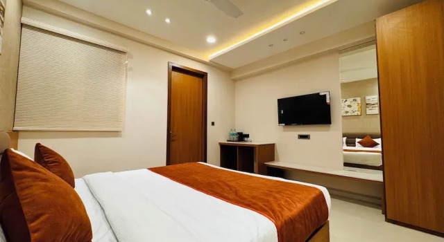 Двухместный номер Deluxe Hotel Satya Shree