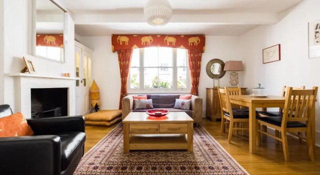 Апартаменты Spacious, Light-Filled 2 Bedroom Apartment