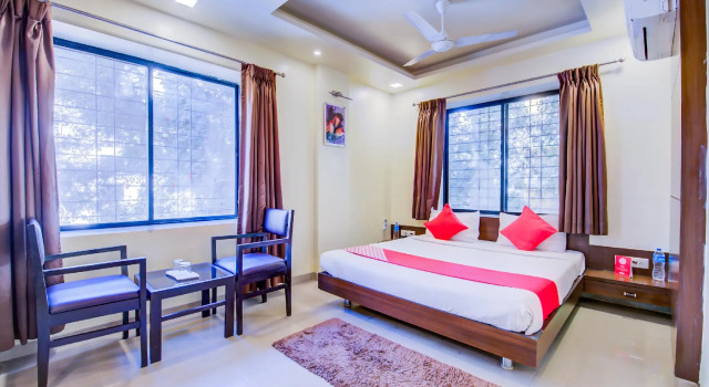 FabHotel Ranjanas - Nr humkar Chowk, Забронировать Отель Отели штата Махараштры 3 звезды, 3*
