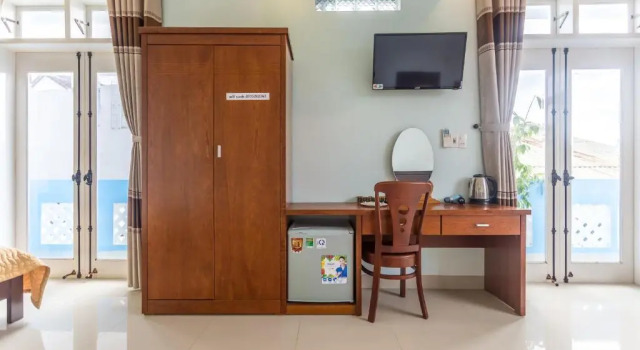 Семейный номер Standard с балконом Quynh Long Villa