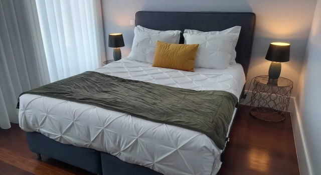 Cool Guesthouse, Varaa Hotelli Hotellit Porto pysäköinnillä, Pysäköinti