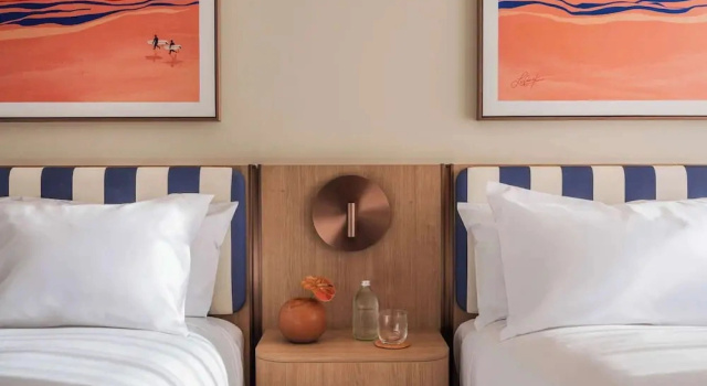 Номер Standard с 2 комнатами с балконом Avani Mooloolaba Beach Hotel