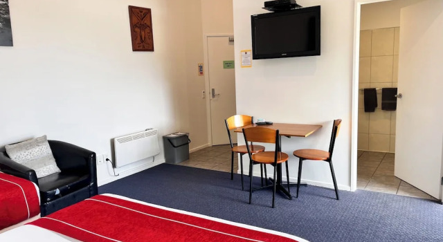 Студия Deluxe с балконом Sundowner Motel