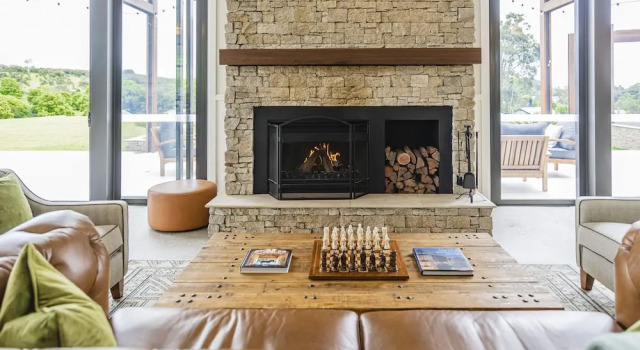 Hazelwood Estate, Book Hotel Beechmont Gold Coast