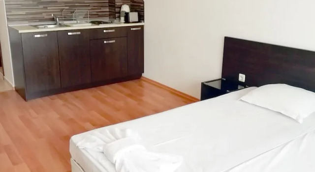 Студия Comfort Apart-hotel Happy