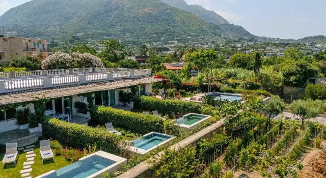 OraBlu Exclusive Villas, Buchen Sie Villa Hotels in Forio d'Ischia mit Parkplatz, Parkplätze