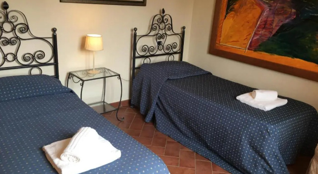 Il Borgherino, Book Hotel Cerreto Guidi 