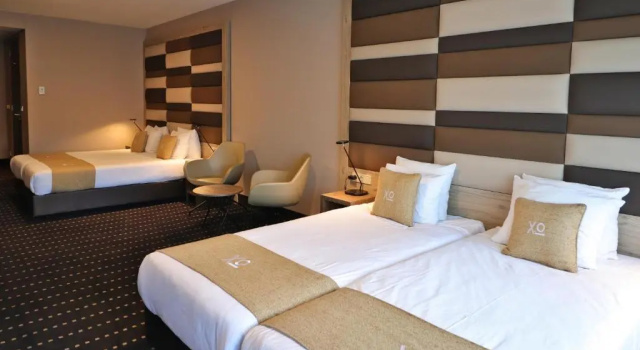 Четырёхместный номер XO Hotels Blue Square