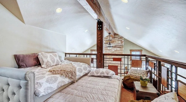 Casa de Familia - 4 Br Home, Rezerwuj Dom wakacyjny Hotele w Vail Ski z parkingiem, Parking
