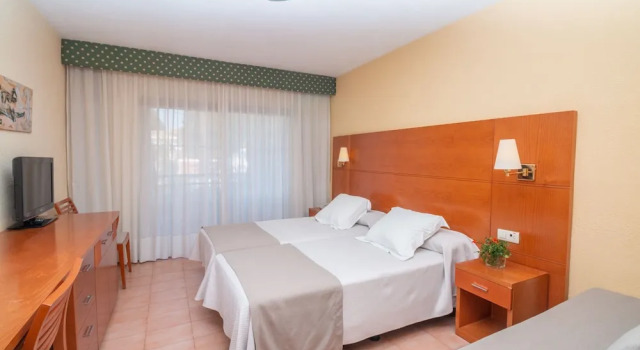 Студия с балконом Aparthotel Terraces Galetamar