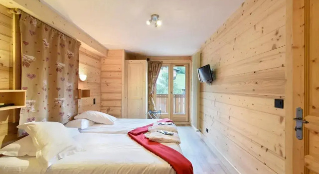 Люкс с 2 комнатами LocHotel Alpen Sports