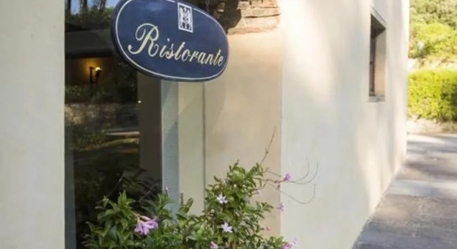 Relais Torre Santa Flora, Book Hotel Subbiano Toscana