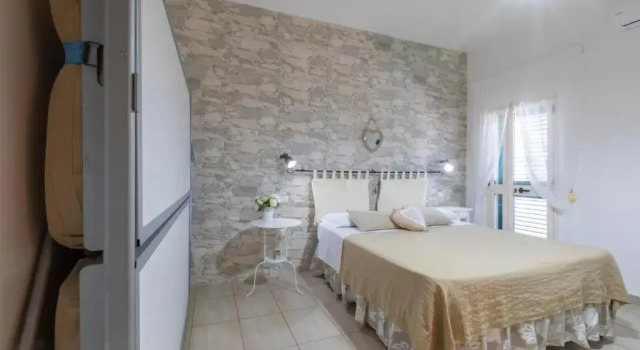 B&B Lisola che non cè, Book Bed and Breakfast Hotels in Ugento with Parking, Parking