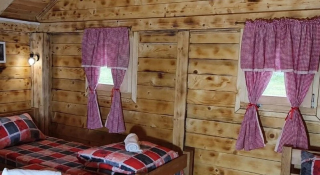Etno village and camp RT, Забронировать Отель Отели Фоча с бассейном, Бассейн
