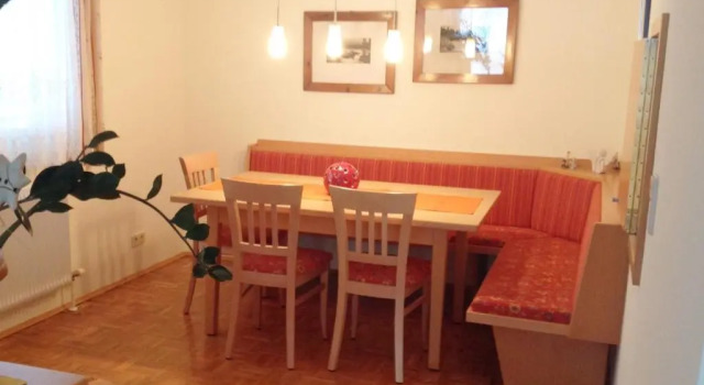 Beerenthal, Rezervovat Apartmán Hotely v Carinthia s parkováním, Parkování