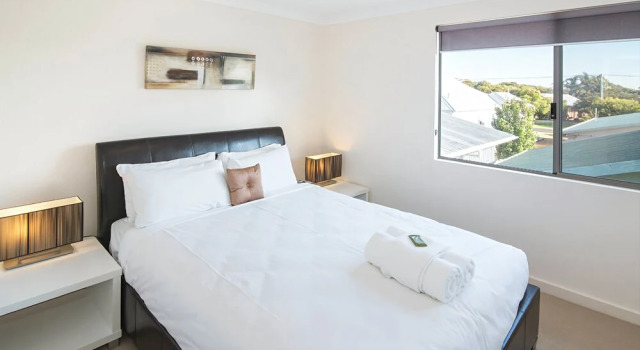 Dolphin Shore, Buchen Sie Hotel Augusta Geographe Bay