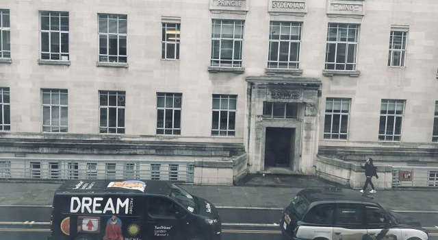 Bloomsbury Palace Hotel, Забронировать Отель Отели Большого Лондона с завтраком, Завтраки