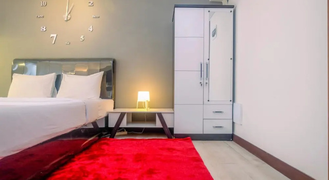 Camera Standard Best and Simply Homey Studio Cinere Resort Apartment