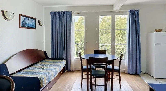 Четырёхместные апартаменты Terres de France - AppartHôtel La Roche-Posay