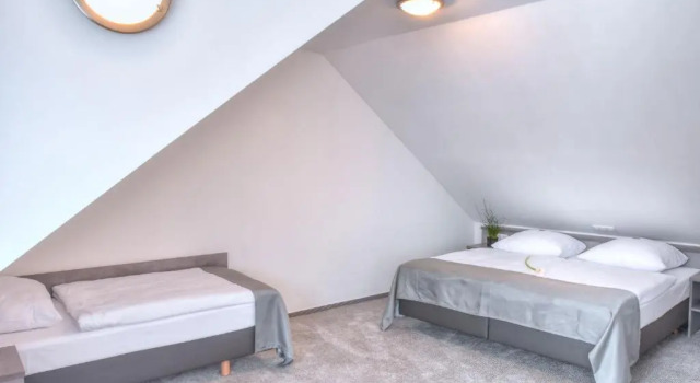 Люкс Fast Lane Hotel