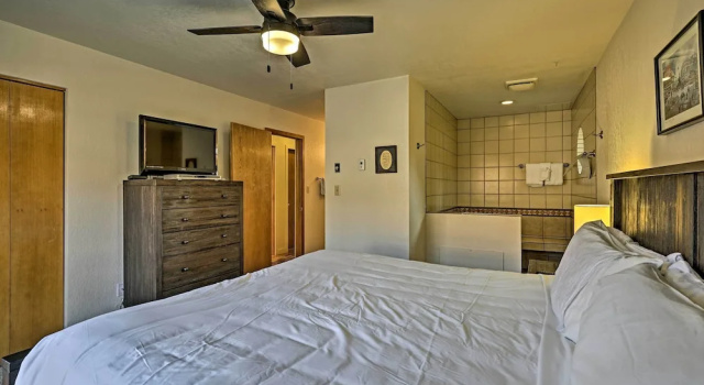 Апартаменты с 2 комнатами < 2 Mi to Frisco Adventure Park: Cozy Townhome!