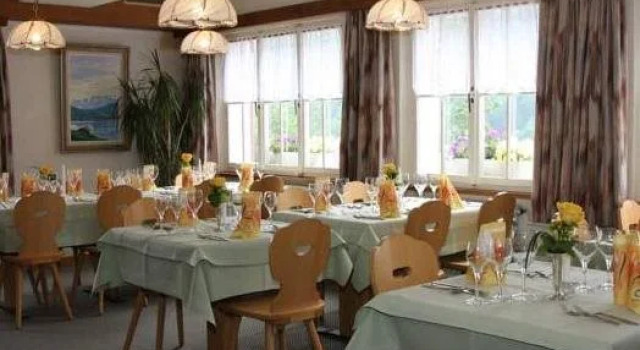 Gasthaus Waldhaus, Buchen Sie Hotel Kerns Obwalden