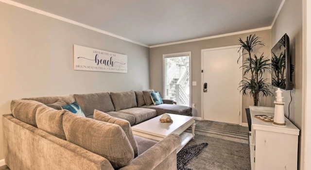 < 1 Mi to Beach: Hilton Head Condo w/ Pool Access!, Забронировать Апартаменты/квартира Апартаменты Южной Каролины, Апартаменты/квартира