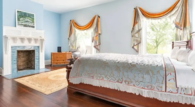 Коттедж Luxury Summer Street Guest House